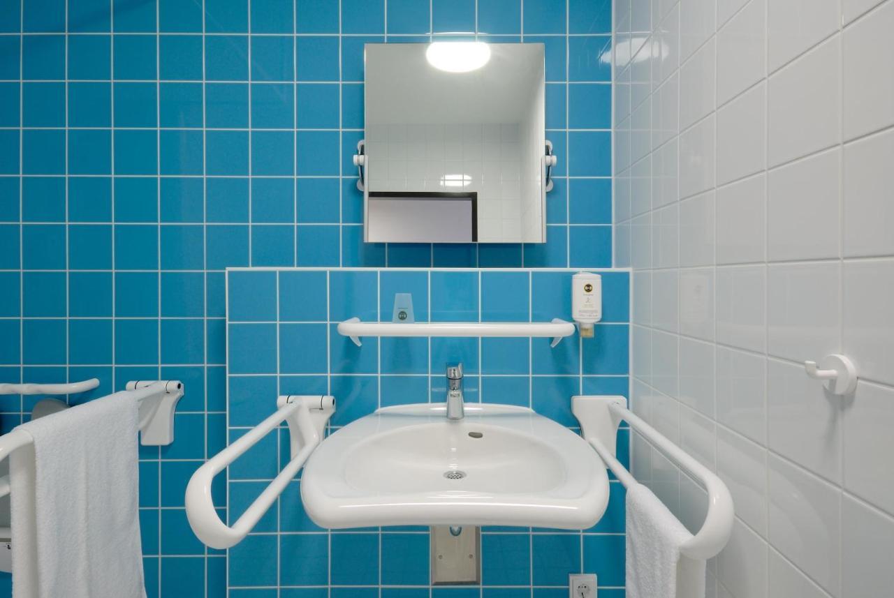 B&B Hotel Бёблинген Экстерьер фото